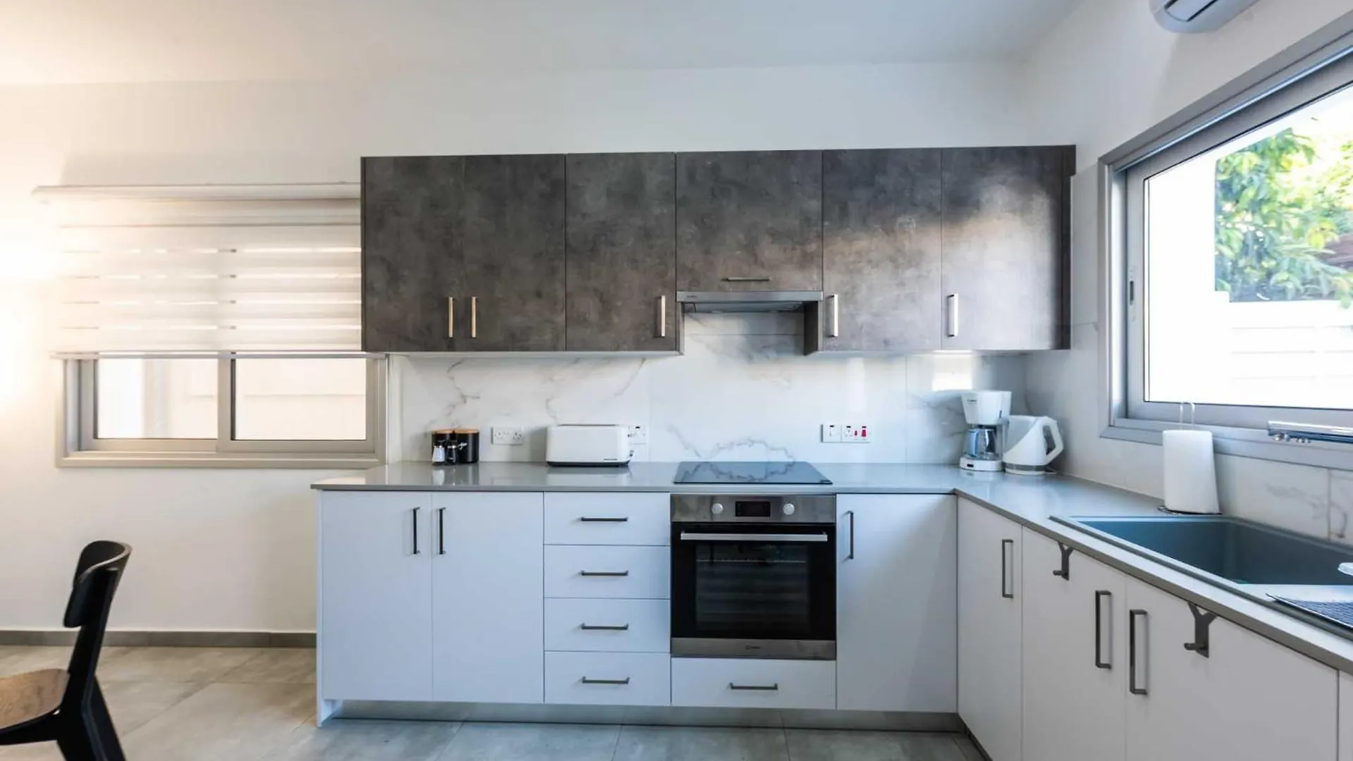 Kition City Apartments - Central Location Larnaca